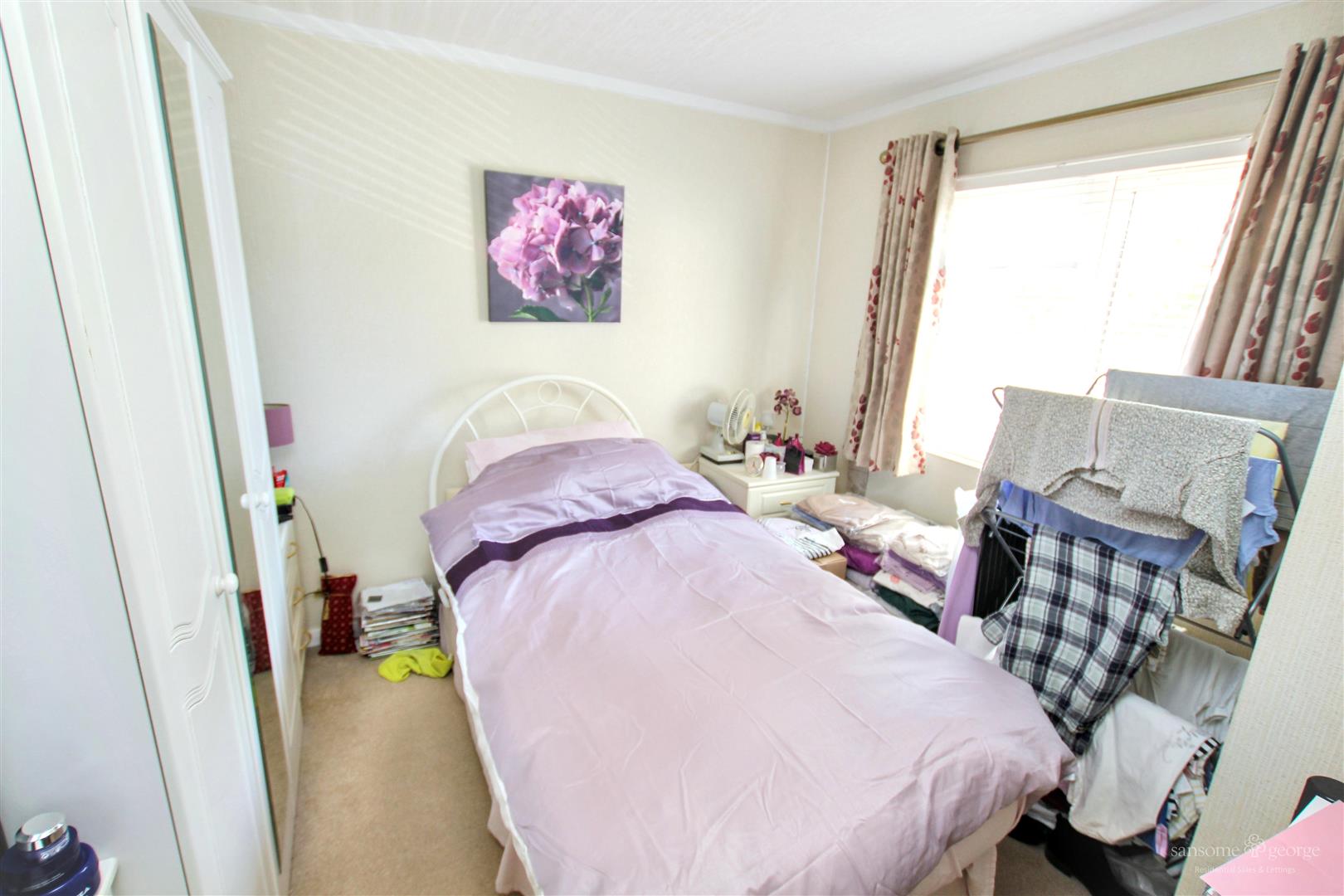 Garston Park, Tilehurst, Reading